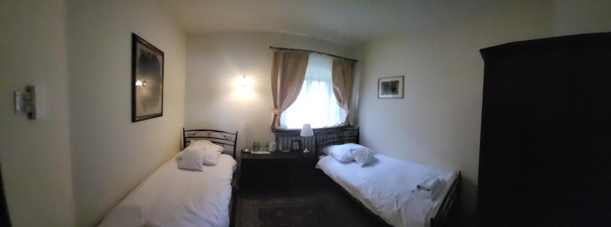 Zamek Na Wodzie W Wojnowicach Bed & Breakfast Wojnowice  Exterior photo